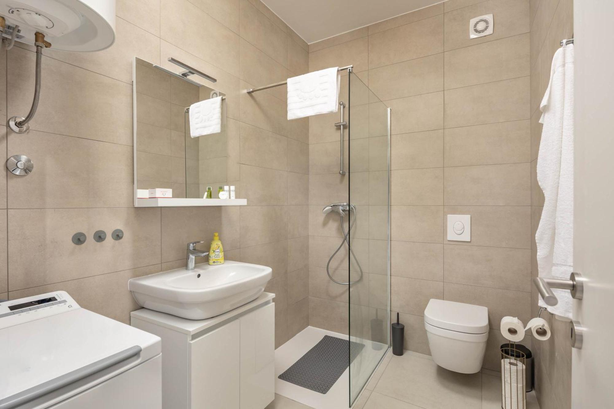 Seafront Villa Andrijana - Happy Rentals Пломин Екстериор снимка