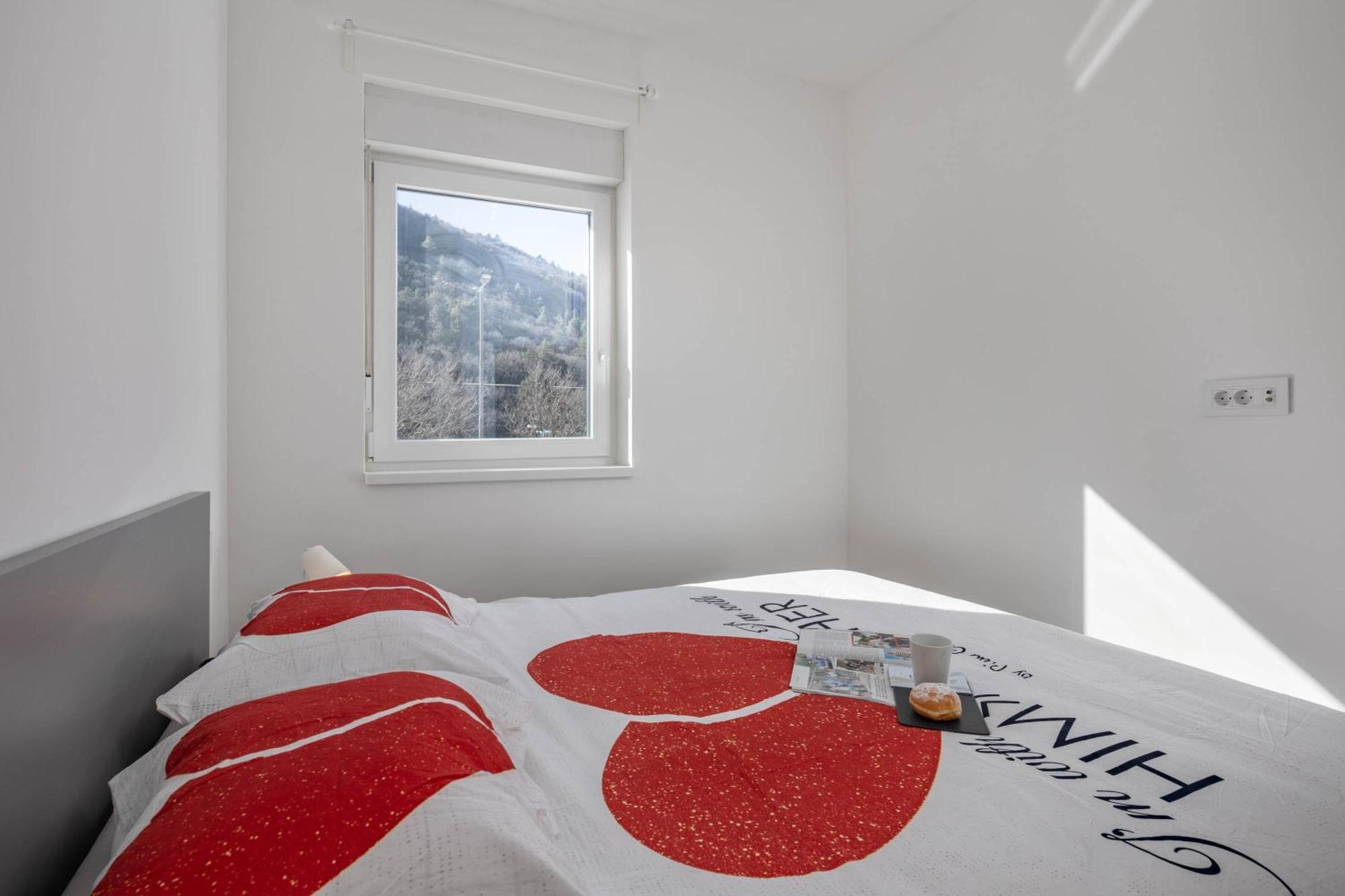 Seafront Villa Andrijana - Happy Rentals Пломин Екстериор снимка